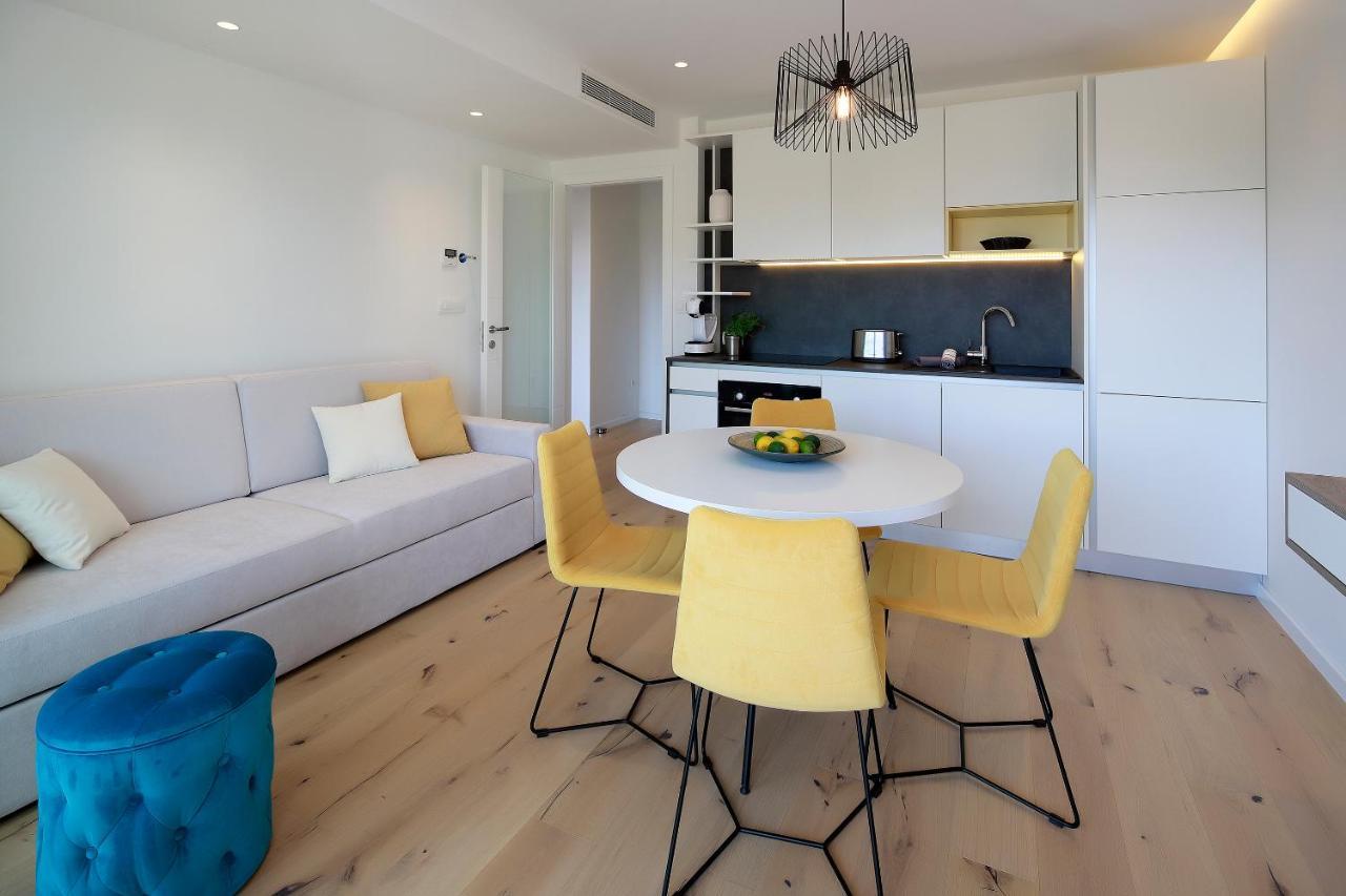 Modena Maris-Heated Pool-Grill-Relax-Jacuzzi Apartments Ičići エクステリア 写真