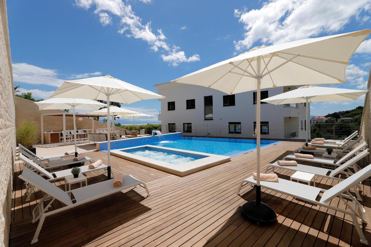 Modena Maris-Heated Pool-Grill-Relax-Jacuzzi Apartments Ičići エクステリア 写真